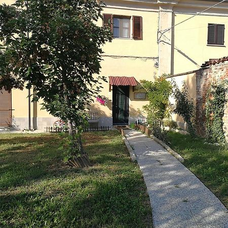 B&B Cascina Barolo Turijn Buitenkant foto