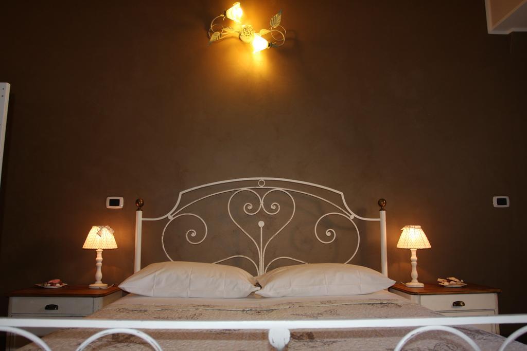 B&B Cascina Barolo Turijn Kamer foto