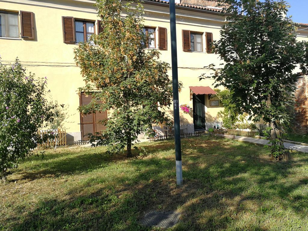 B&B Cascina Barolo Turijn Buitenkant foto